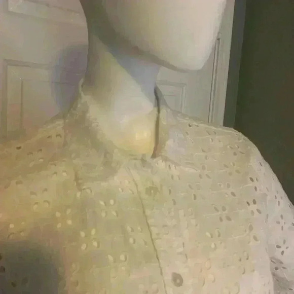 Gap - Picture 11 of 15